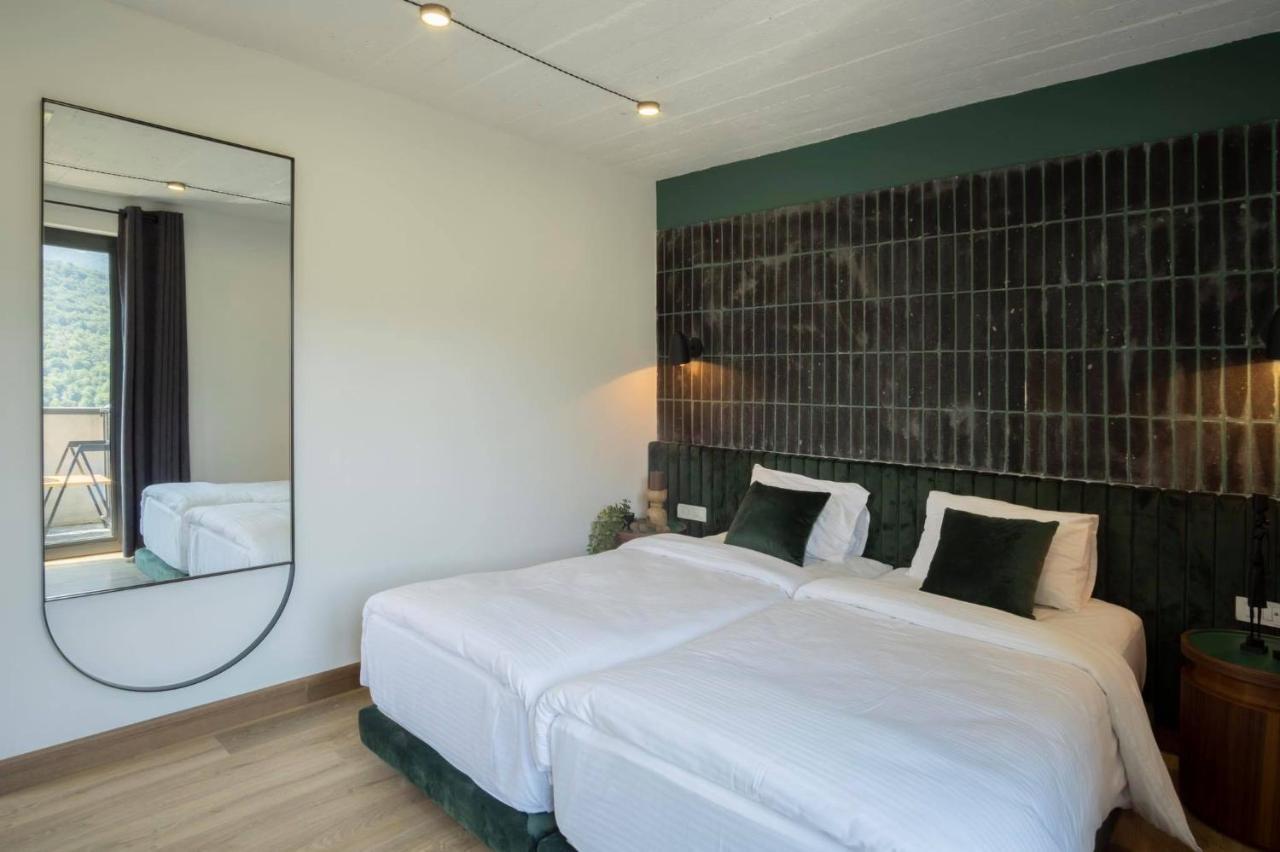 Hover Boutique Hotel Dilidzjan Buitenkant foto